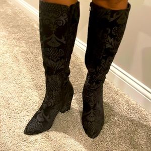 Nine West tapestry boots